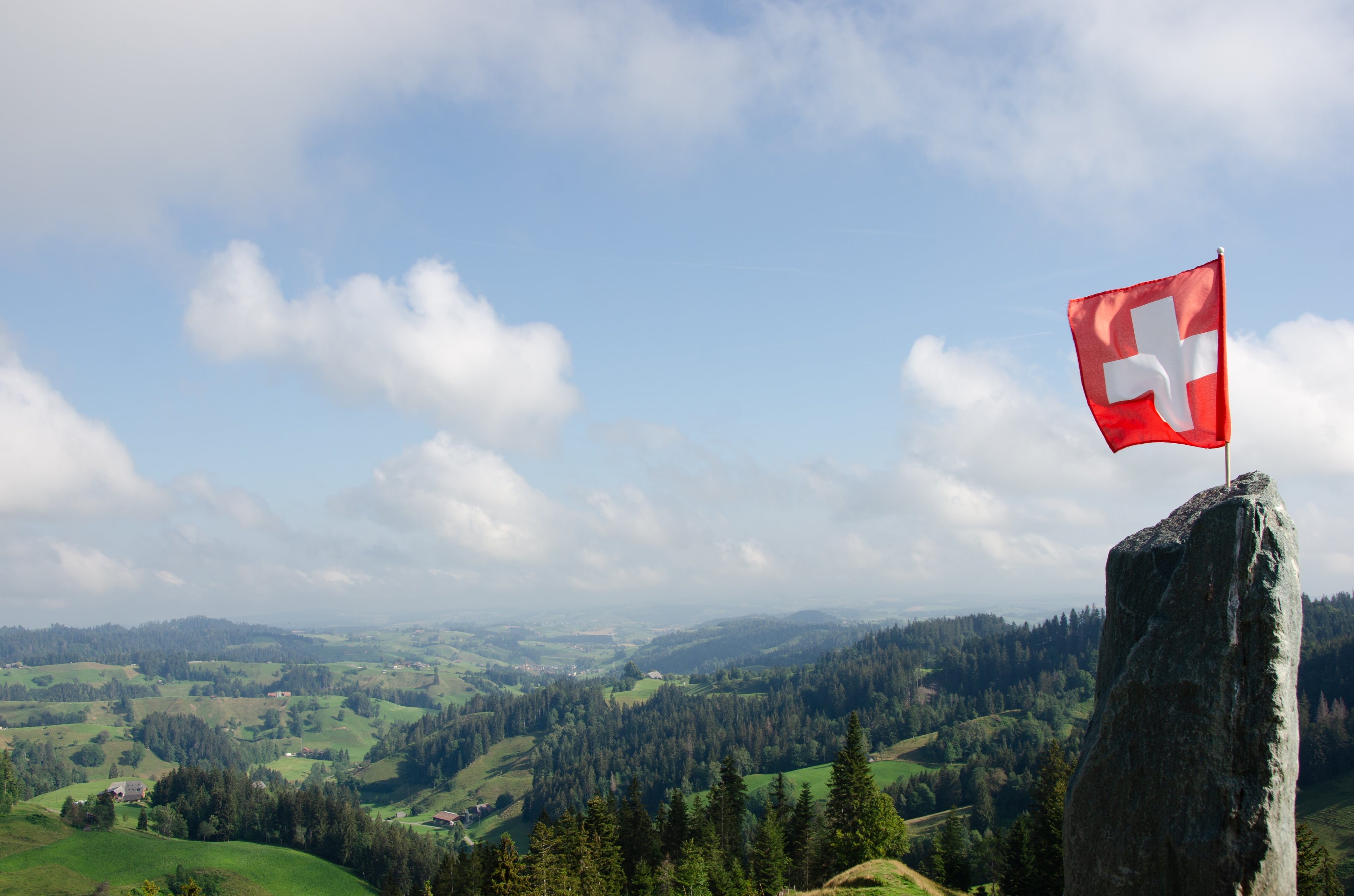 tshirts herstellen schweiz mit uns als partner